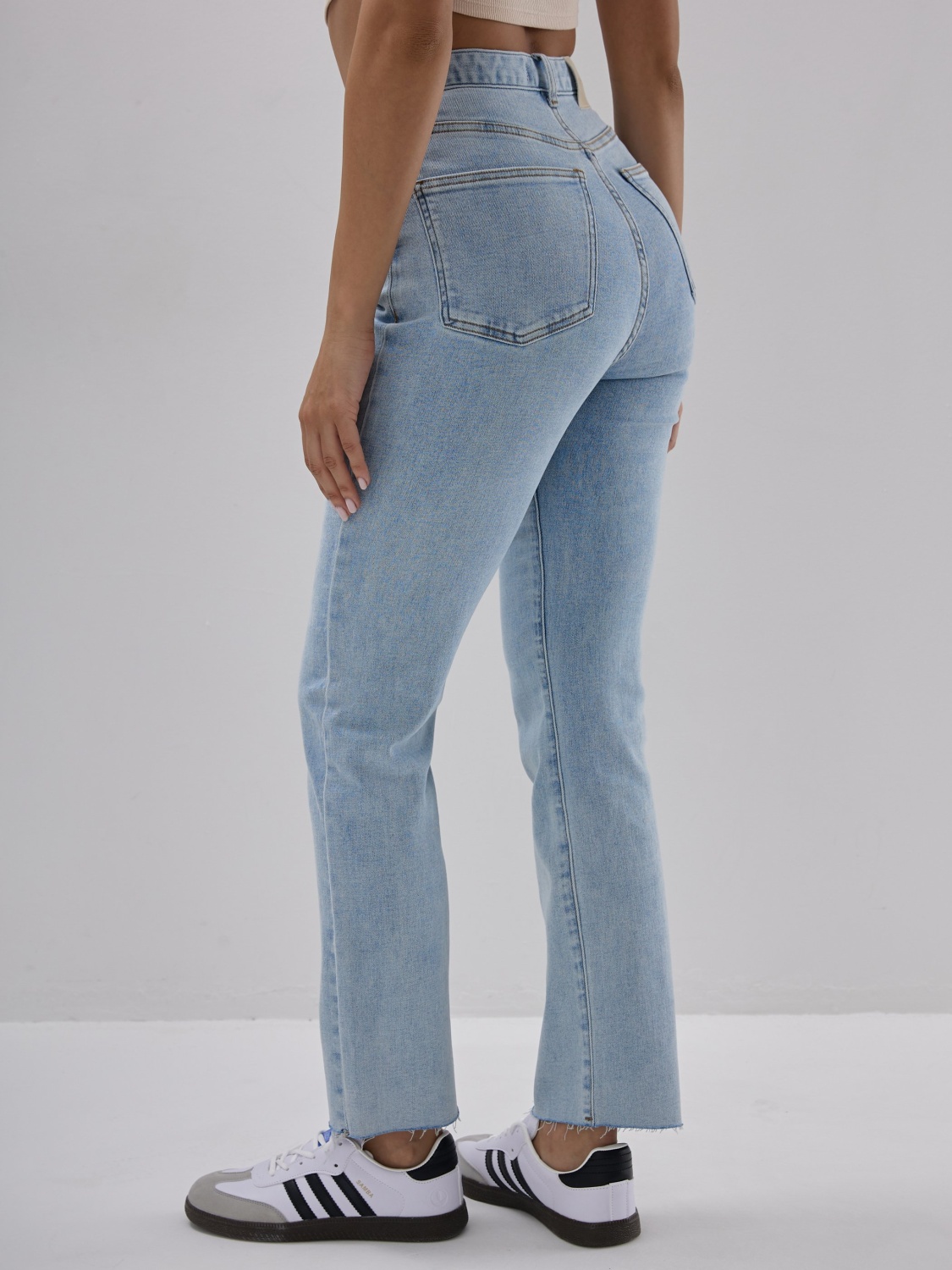 Джинсы SLIM
